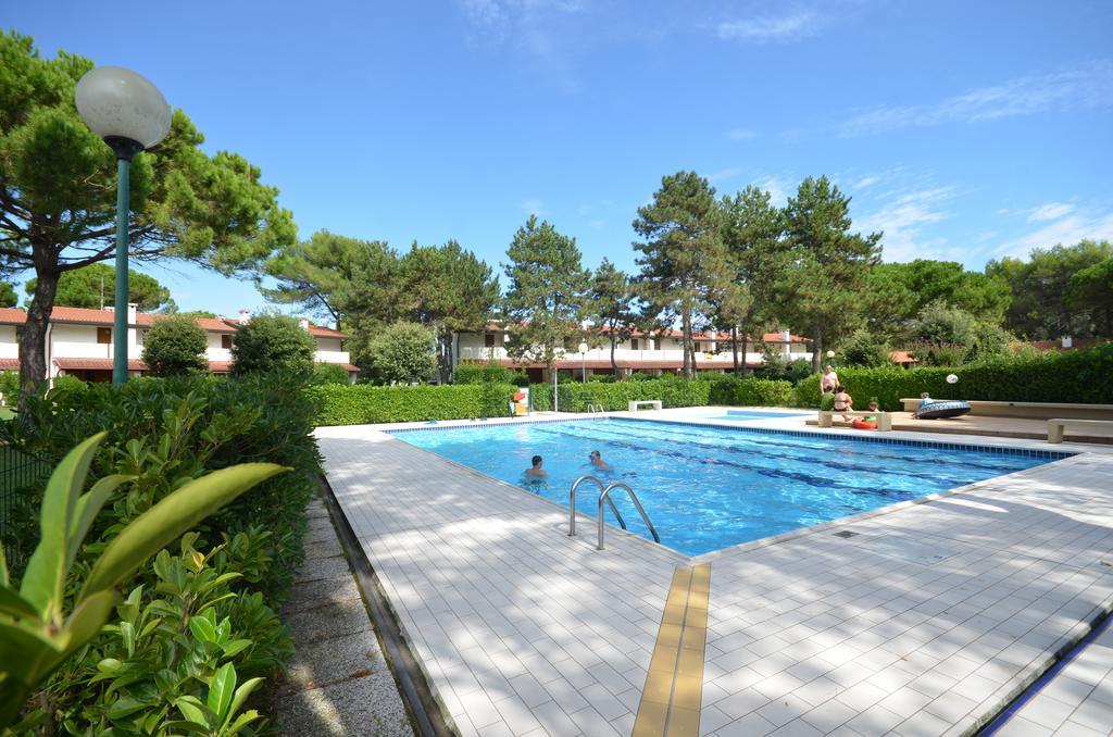 Villaggio Club Dei Pini Bibione Eksteriør bilde